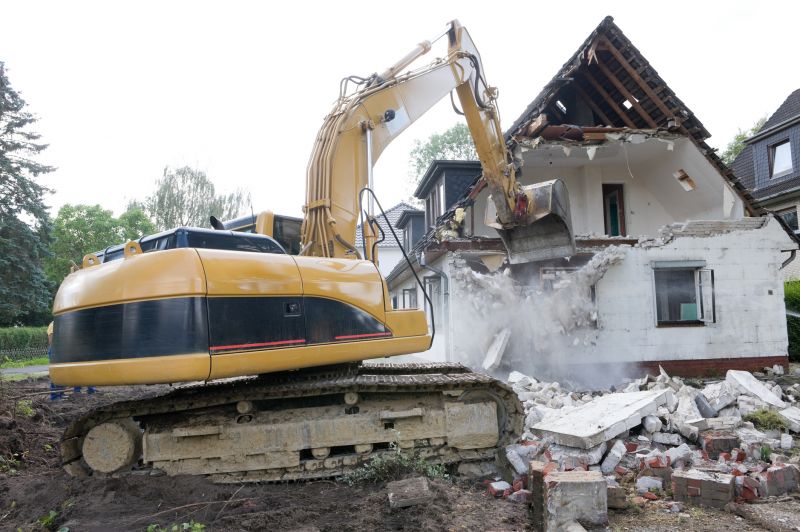Cabin Demolition in South Houston, TX